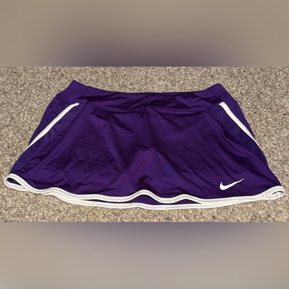 Nike Dri-Fit Women’s Purple White Skort Skirt - Picture 1 of 5